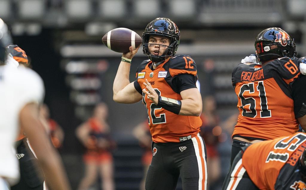 Le quart-arrière Nathan Rourke est de nouveau le premier de classe dans la LCF