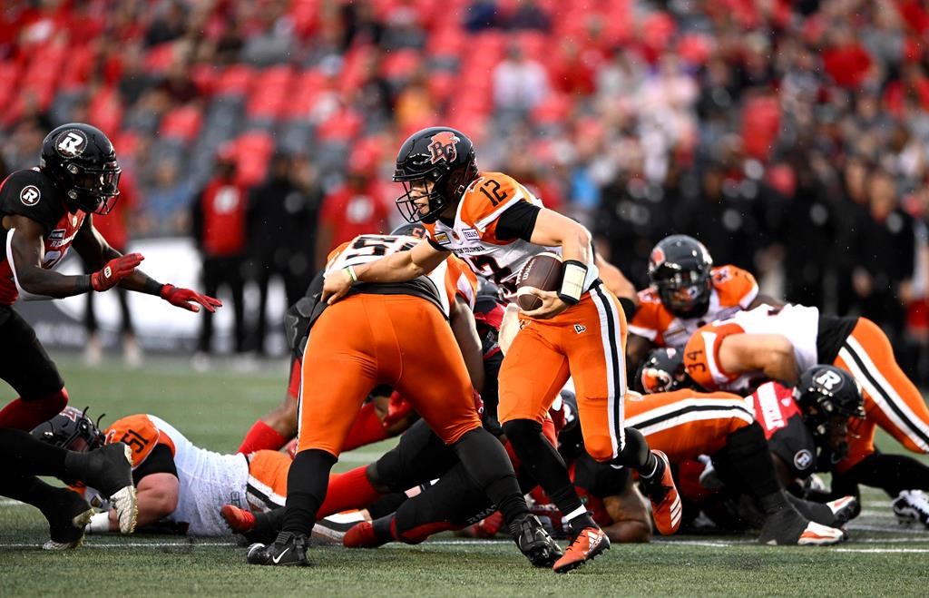 Les Lions de la C.-B. restent invaincus en gagnant à Ottawa, 34-31