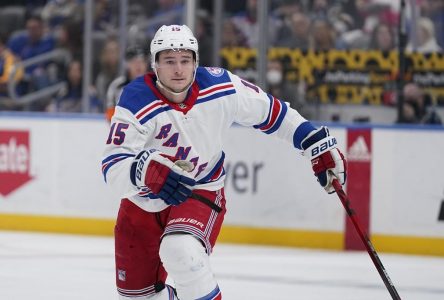 L’attaquant québécois Julien Gauthier obtient un an de plus des Rangers