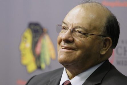 Scotty Bowman se retire de son poste de conseiller chez les Blackhawks