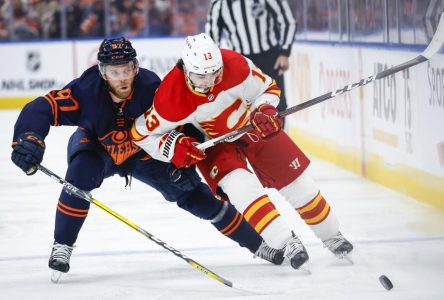 L’ailier gauche Johnny Gaudreau se joint aux Blue Jackets de Columbus