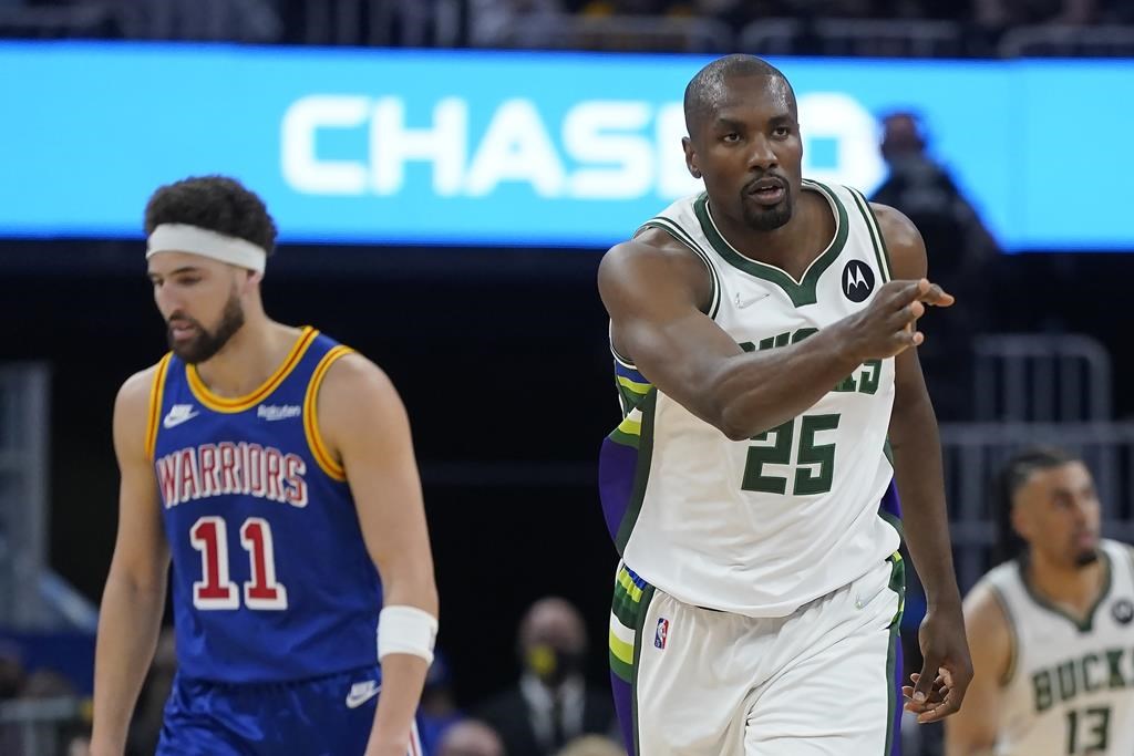 NBA: le vétéran Serge Ibaka accepte un nouveau contrat avec les Bucks