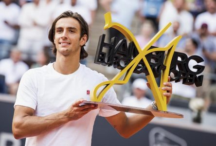 Un premier titre à l’ATP pour Lorenzo Musetti, aux dépens de Carlos Alcaraz