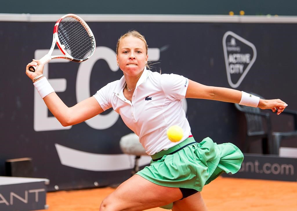 WTA: la favorite Anett Kontaveit passe en quarts de finale à Prague