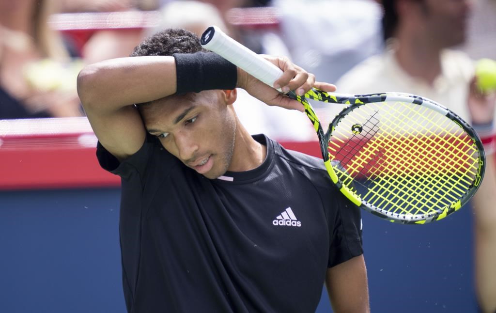 Félix Auger-Aliassime s’incline en quarts de finale face à Casper Ruud