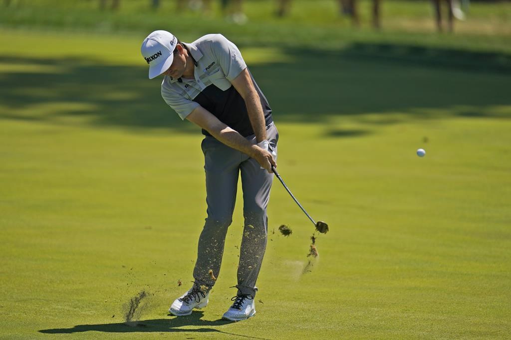 PGA: Keegan Bradley prend l’avance par un coup au Championnat BMW