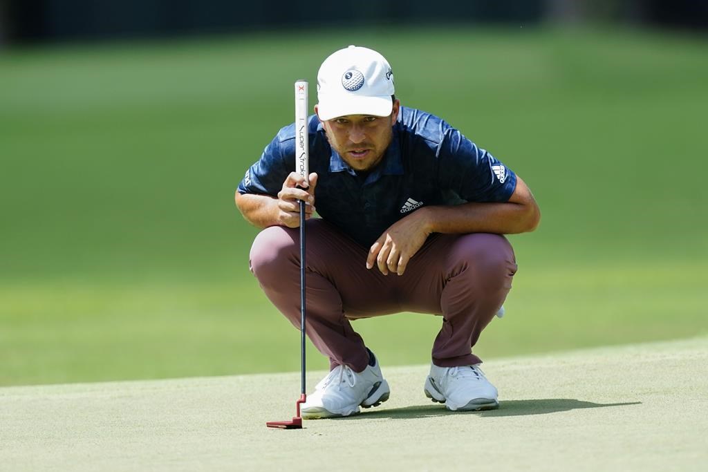 Grâce à une superbe fin de ronde, Schauffele réduit l’avance de Scheffler à East Lake