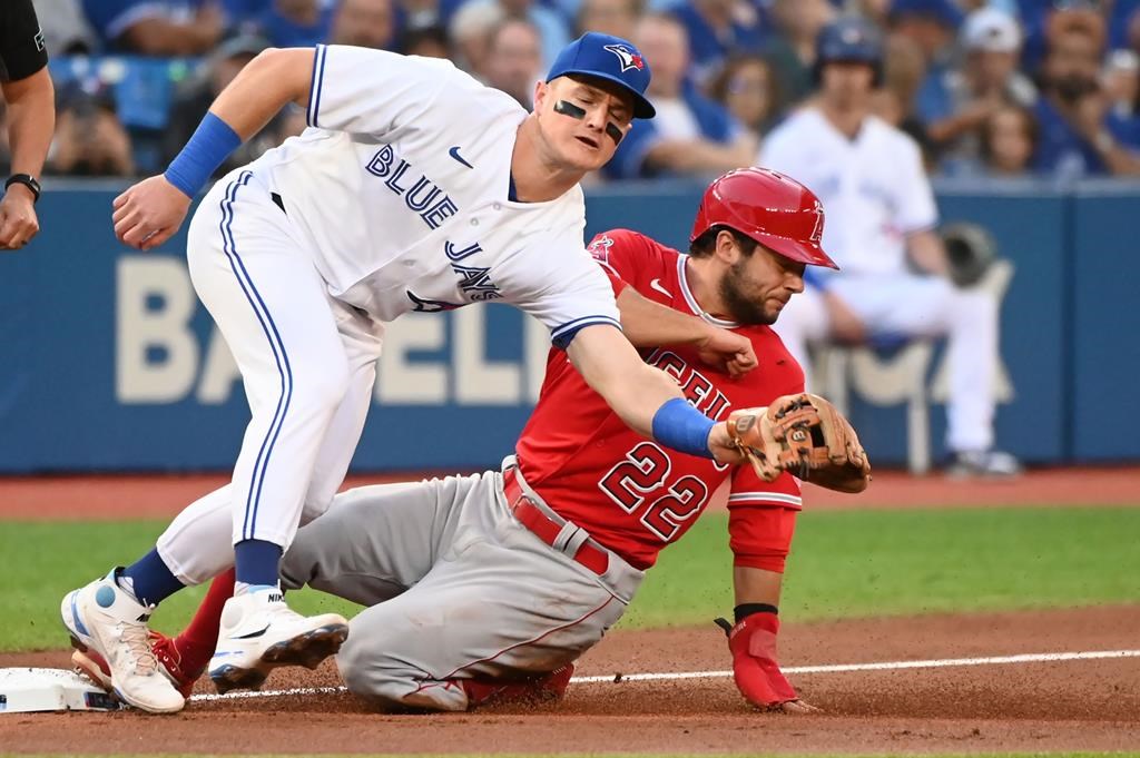 Les Angels sortent de leur torpeur et lessivent les Blue Jays 12-0