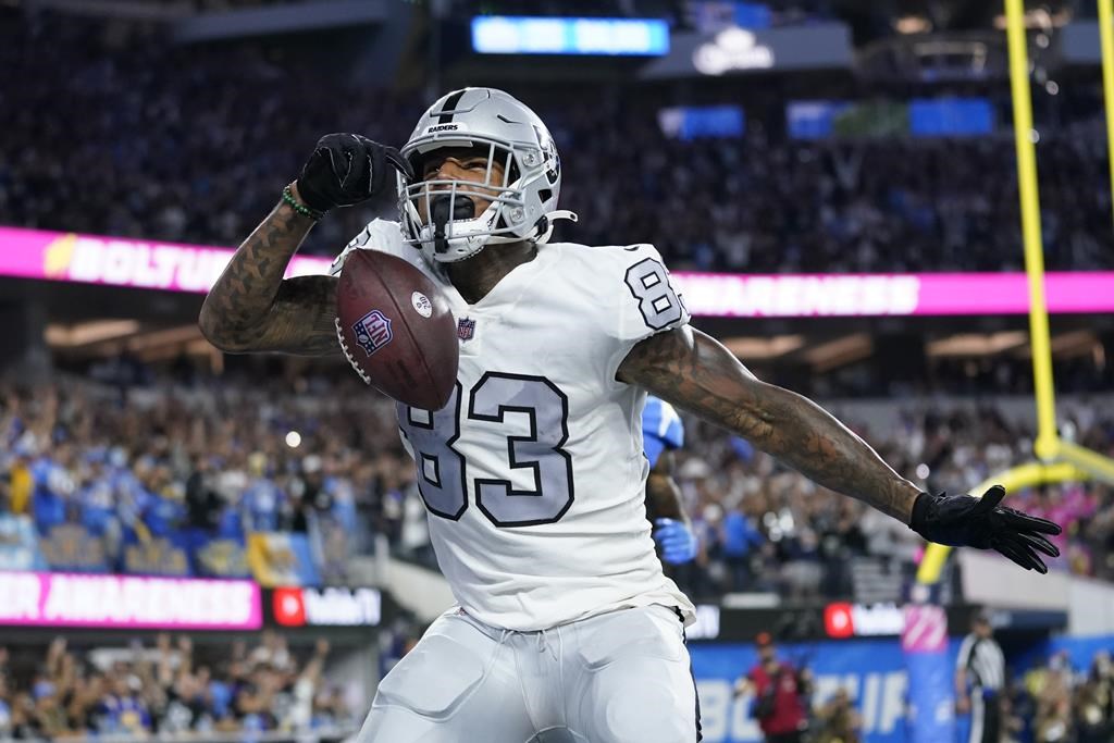 L’ailier rapproché Darren Waller accepte une prolongation de contrat avec les Raiders