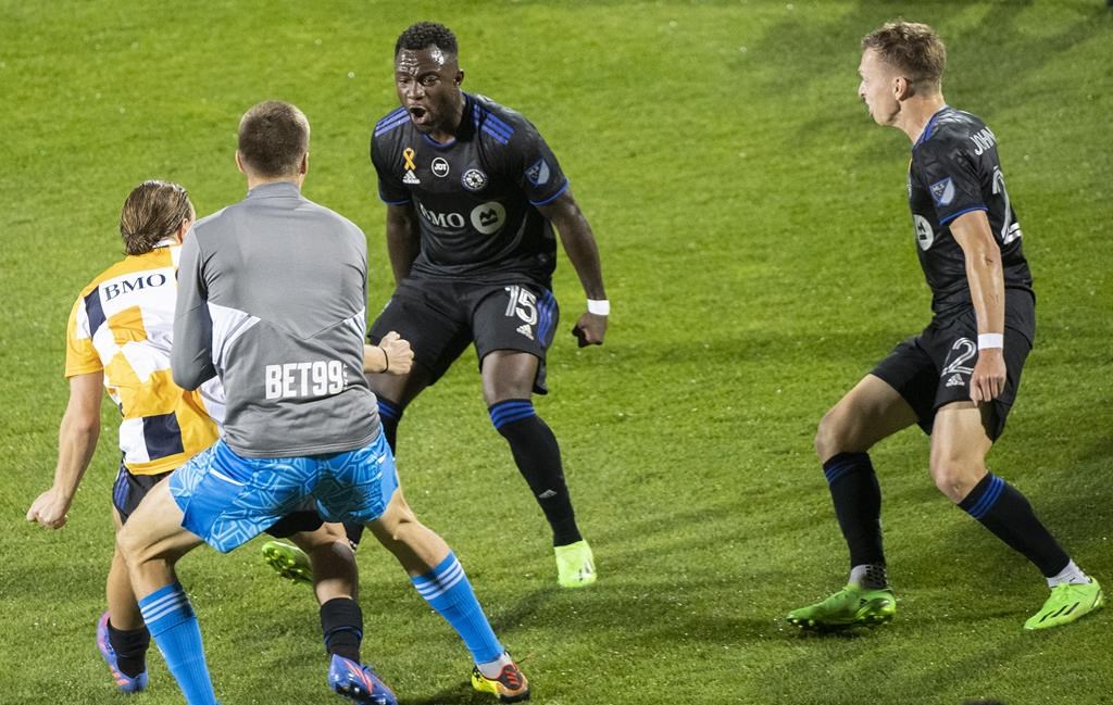 Le CF Montréal remonte la pente et assure sa place en séries grâce à une nulle de 2-2