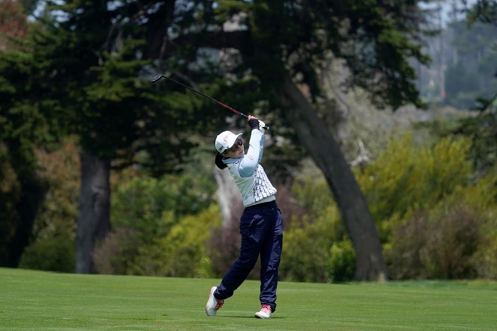 Ayako Uehara prend les devants par un coup à la Classique de Portland