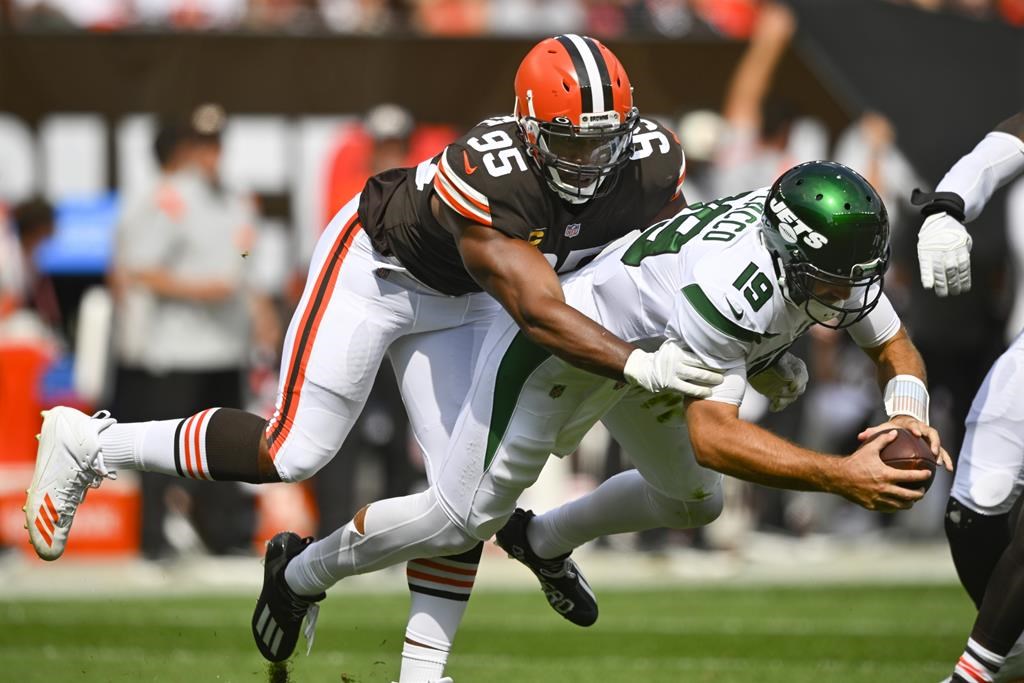 L’ailier défensif des Browns Myles Garrett se dit reconnaissant d’être en vie