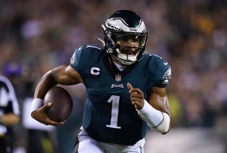 Hurts et les Eagles s’offrent un gain contre les Vikings 24-7