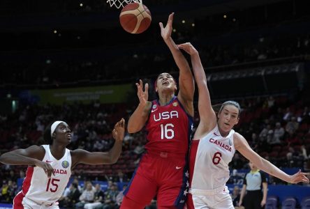 Basket-ball féminin: les États-Unis écrasent le Canada 83-43 à la Coupe du monde