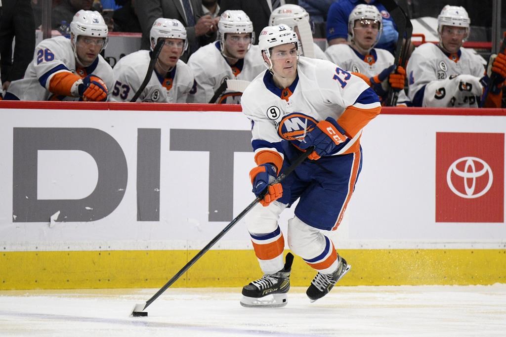 Les Islanders s’entendent pour 8 ans avec Mathew Barzal