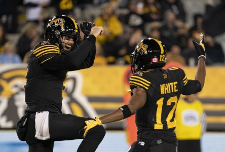 Small réussit quatre placements et les Tiger-Cats battent les Roughriders, 18-14