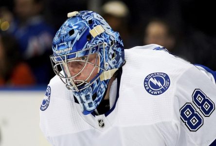 Zibanejad mène les Rangers à une victoire de 3-1 contre le Lightning