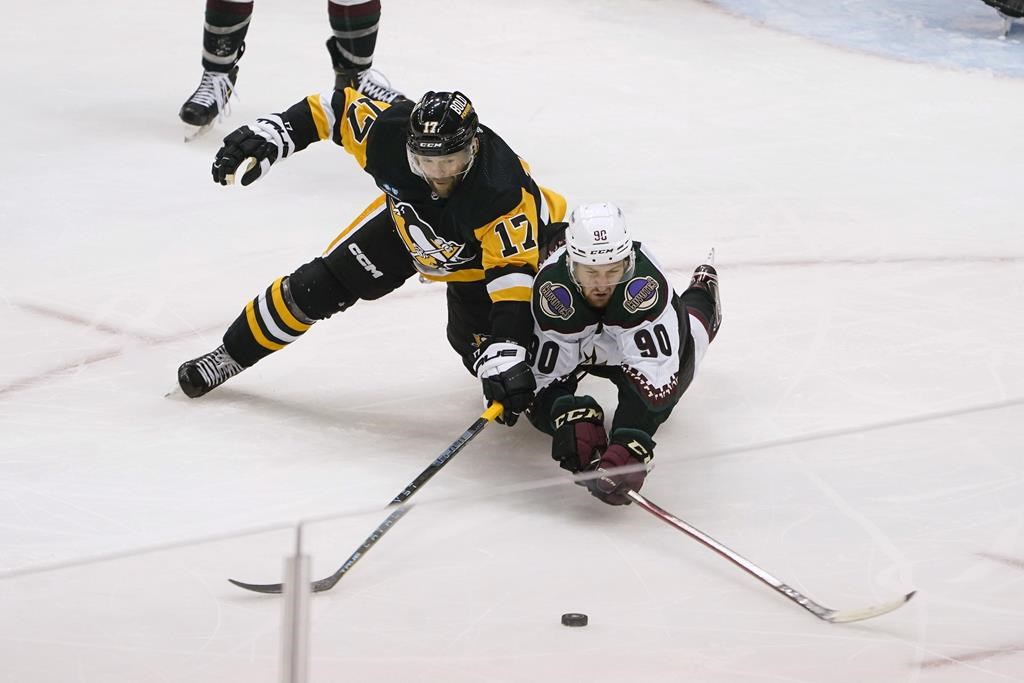 Sidney Crosby amasse trois points et les Penguins dominent les Coyotes 6-2