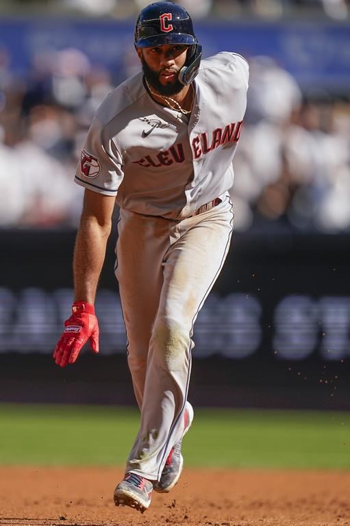 Les Guardians viennent de l’arrière pour vaincre les Yankees 4-2 et créer l’égalité