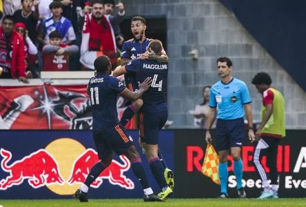 MLS: Le FC Cincinnati bat les Red Bull 2-1 et gagne son premier match éliminatoire