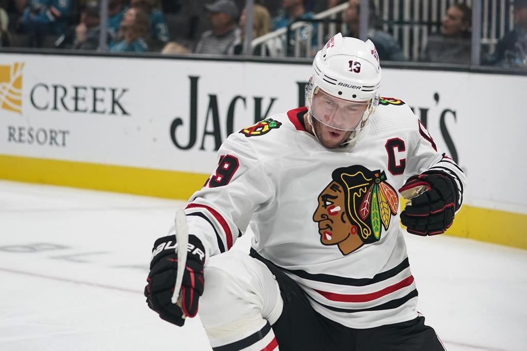 Lafferty marque deux buts en désavantage numérique dans une victoire des Blackhawks