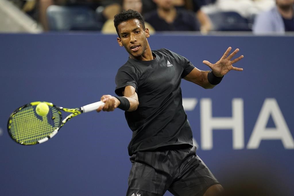 Auger-Aliassime gagne le tournoi de Florence et mérite un deuxième titre en carrière