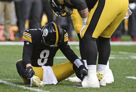 Libéré du protocole des commotions, Pickett sera le partant des Steelers