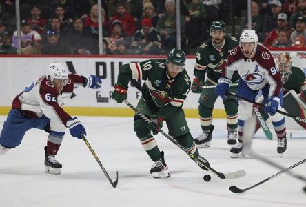 MacKinnon amasse trois points et l’Avalanche l’emporte 6-3 contre le Wild