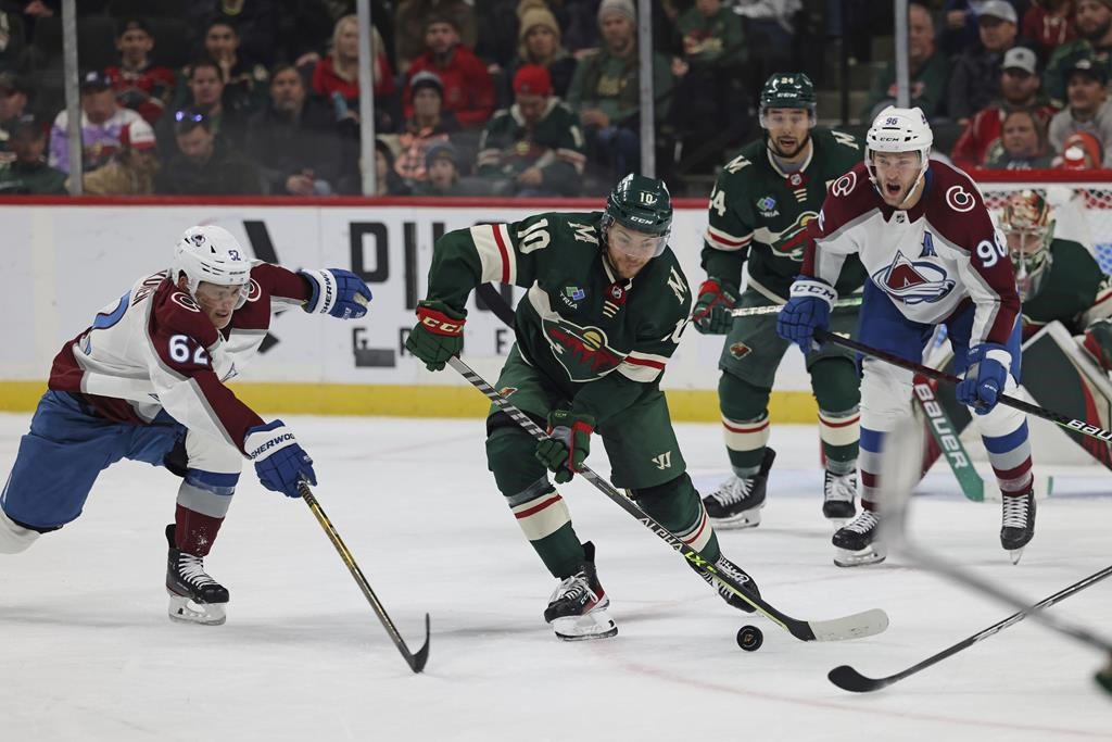 MacKinnon amasse trois points et l’Avalanche l’emporte 6-3 contre le Wild