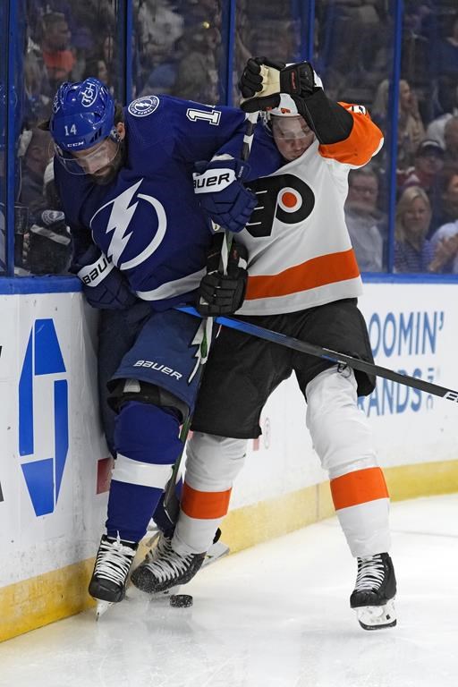 Les Flyers méritent un troisième gain de suite, 3-2 contre le Lightning