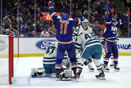 Wahlstrom inscrit un doublé et les Islanders défont les Sharks