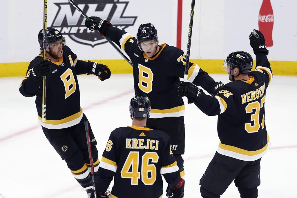 Hall donne la victoire aux Bruins en prolongation contre le Wild, 4-3