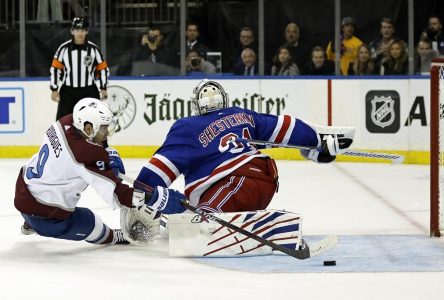 Rodrigues marque le but clé en fusillade, dans une victoire de l’Avalanche