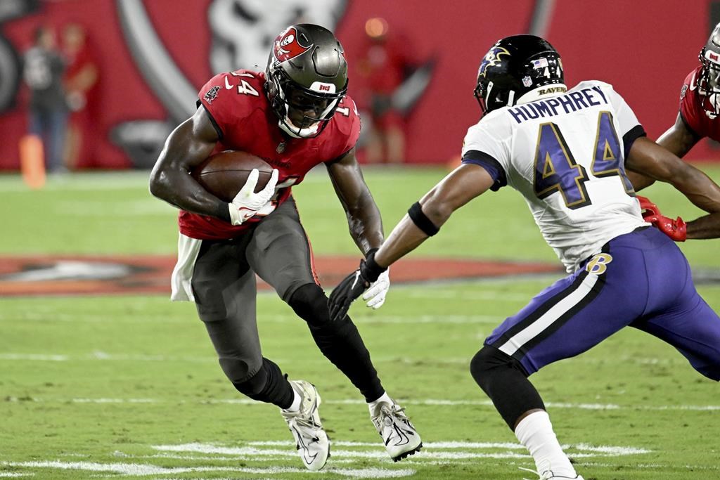 Lamar Jackson s’illustre et les Ravens défont les Buccaneers 27-22