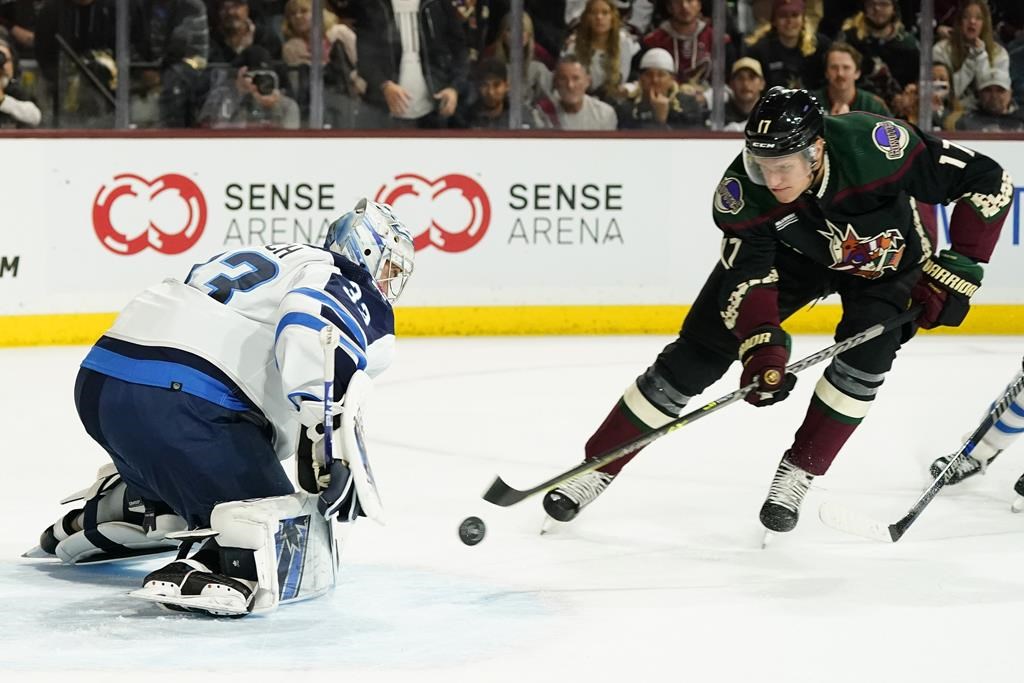 Wheeler joue aux héros en prolongation et les Jets défont les Coyotes 3-2