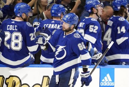 Kucherov amasse trois points et le Lightning prend la mesure des Sénateurs 4-3