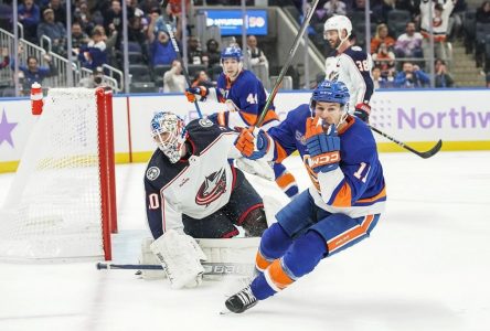 Zach Parise marque en prolongation et les Islanders triomphent 4-3