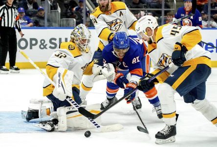 Kevin Lankinen réalise 48 arrêts et les Predators défont les Islanders 4-1