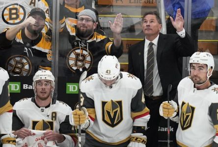 Bruce Cassidy gagne à son retour à Boston et la série de succès des Bruins prend fin