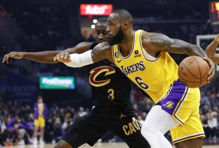 Mitchell et les Cavaliers freinent les Lakers à Cleveland, 116-102