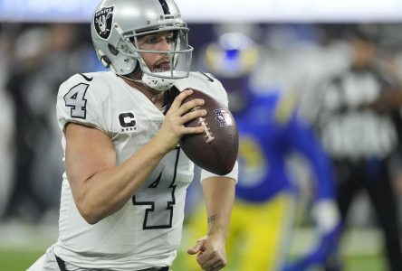 Mayfield et les Rams triomphent de façon in extremis contre les Raiders