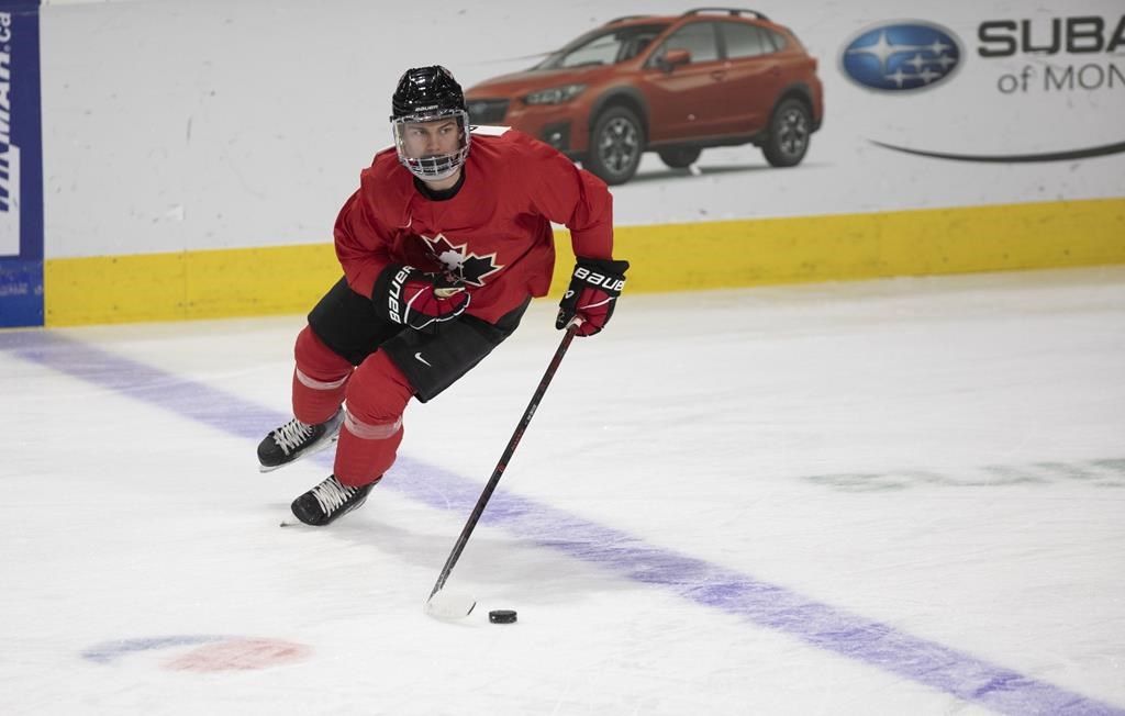 Connor Bedard fait encore tourner les têtes au camp de sélection de Hockey Canada