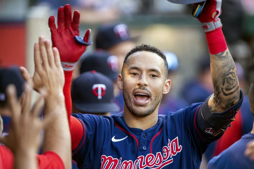 Le joueur d’arrêt-court Carlos Correa signe un contrat de 13 ans avec les Giants