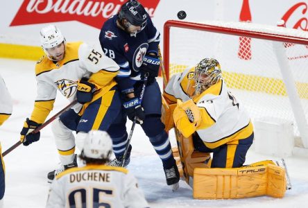 Kyle Connor met fin au débat en prolongation et les Jets ont raison des Predators