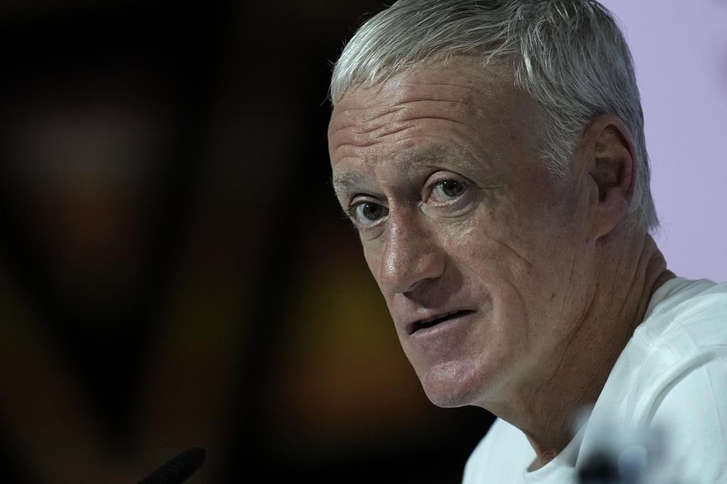 À la veille de la finale contre l’Argentine, Deschamps et la France se sentent seuls