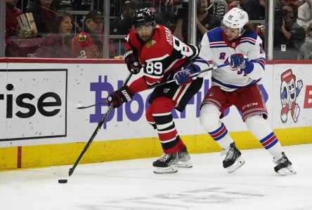 Panarin mène les Rangers à un gain de 7-1 contre les Blackhawks