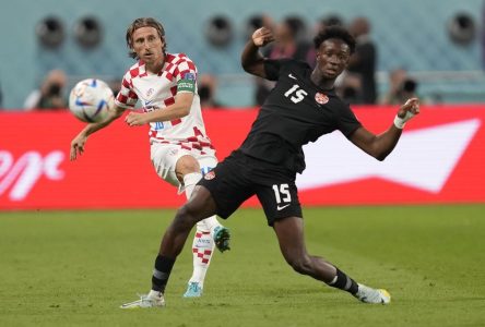 Ismaël Koné et Simi Awujo nommés jeunes joueurs de l’année par Soccer Canada