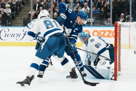 Les Maple Leafs s’imposent 4-1 et freinent à cinq la série de victoires du Lightning