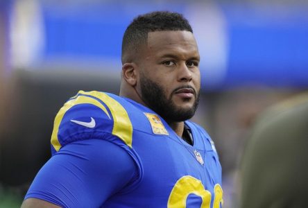 Rams: le retour d’Aaron Donald est peu probable cette saison, dit McVay