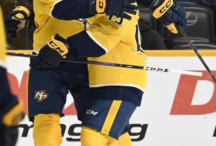 Roope Hintz réalise un doublé contre les Predators et les Stars s’imposent 3-2